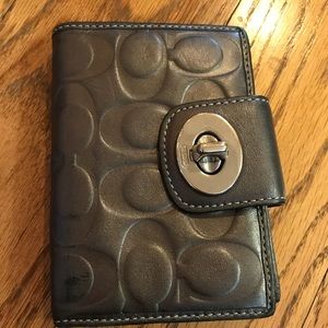 Free with purchase of Daphne Metallic Satchel